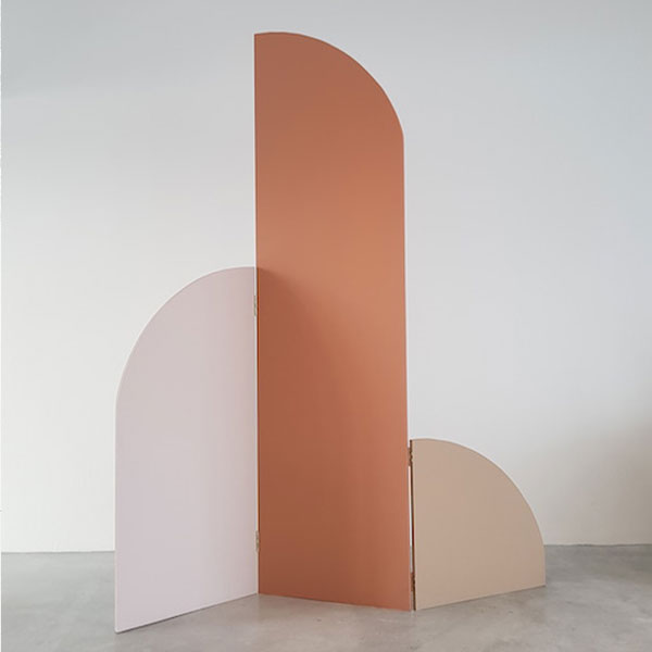 Curved Backdrop Wall B